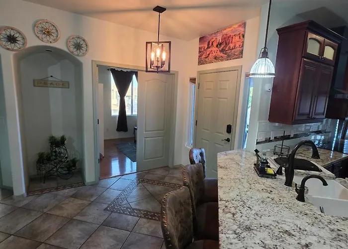 Holiday home Pool, Putts & Game Getaway Near Sedona *