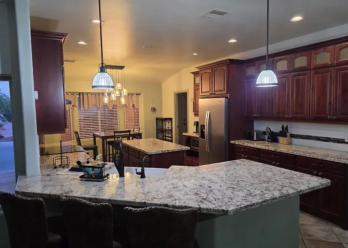 Pool, Putts & Game Getaway Near Sedona Cornville