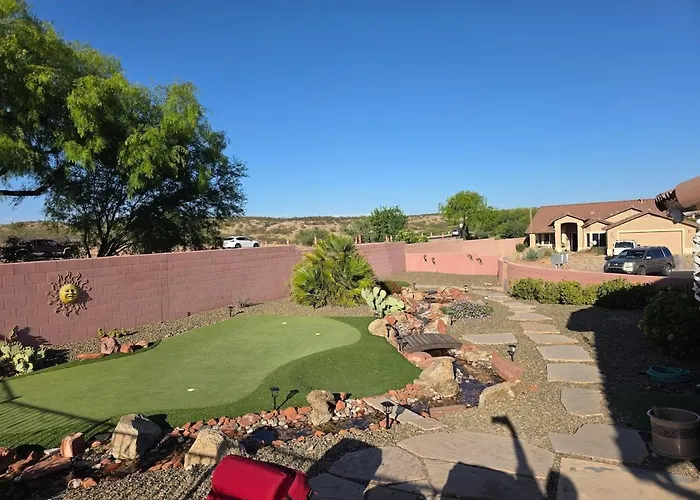 Holiday home Pool, Putts & Game Getaway Near Sedona Cornville